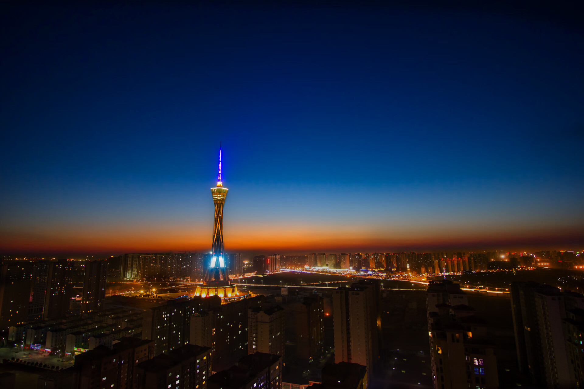 俱乐部世界杯-国际滑雪锦标赛中国选手夺多金，成绩喜人，国际滑雪冠军有哪些