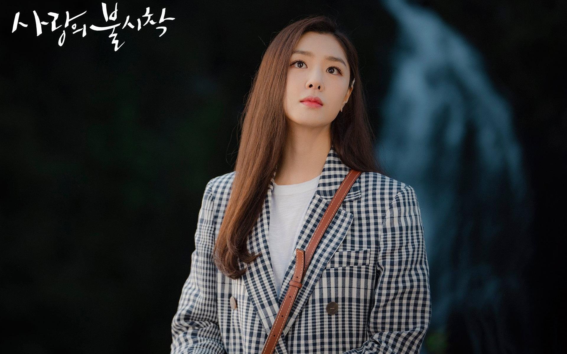 世俱杯专业体育赛事直播平台-举重项目冬训强化动作稳定性和力量提升，举重队训练视频